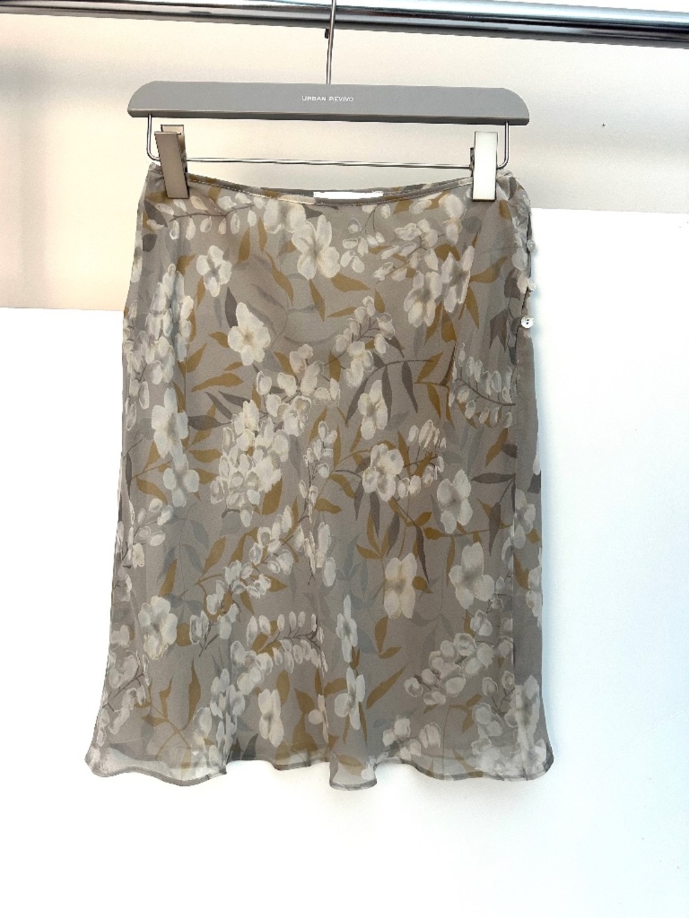 Laundry by Shelli Segal silver and gray floral midi skirt Sz 4